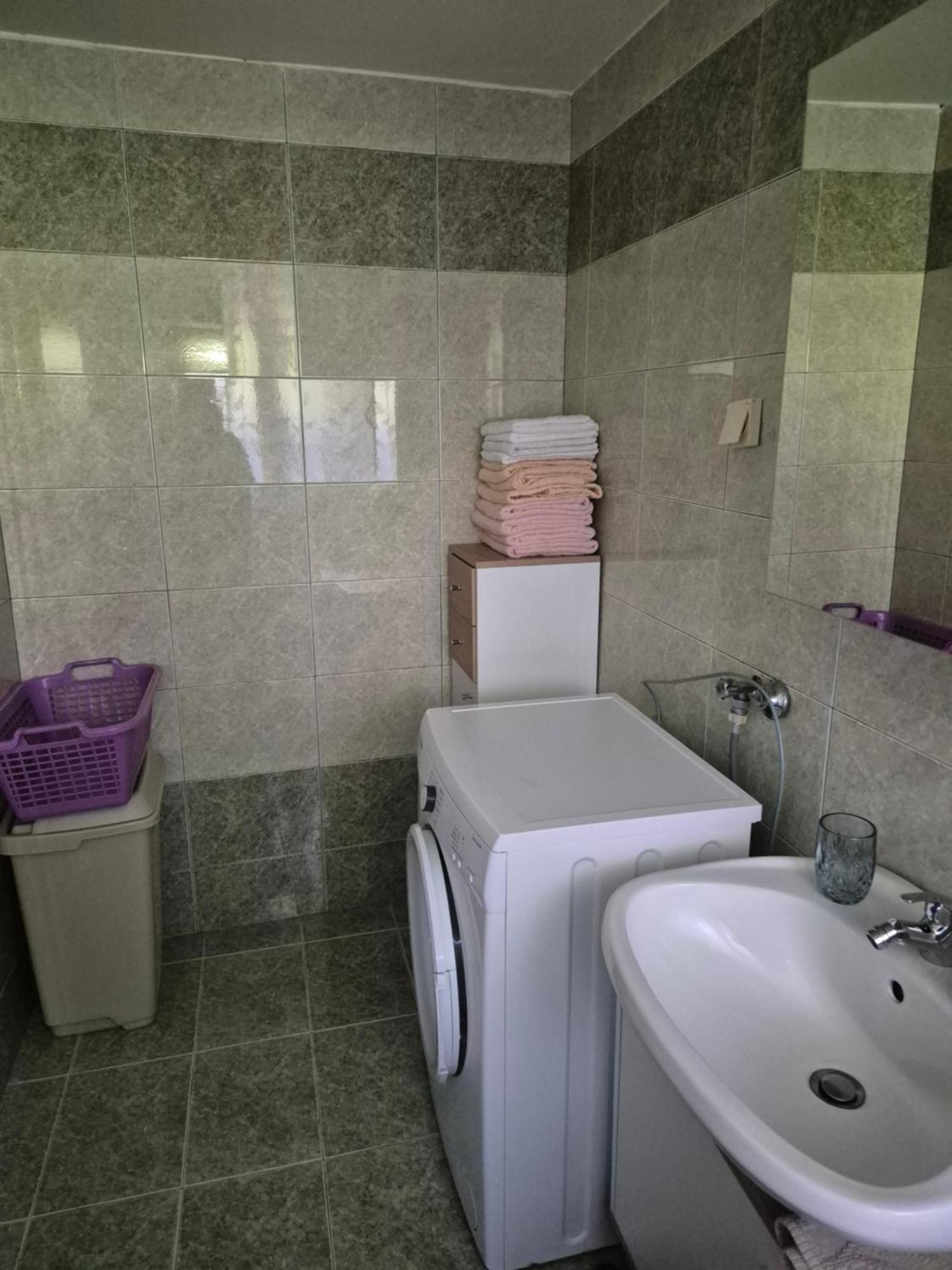 Ferienwohnung Kuca Za Odmor Petra Cepljani Exterior foto