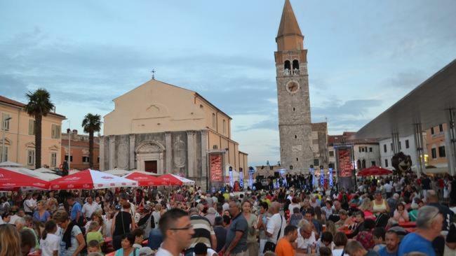 Ferienwohnung Kuca Za Odmor Petra Cepljani Exterior foto